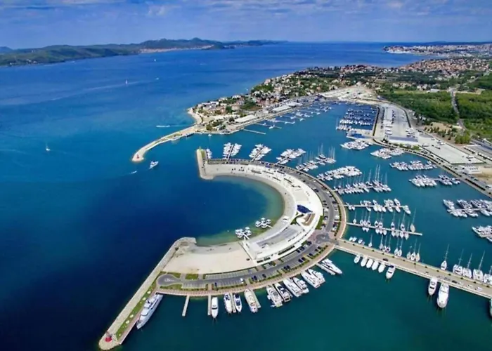 Tatil Evi Scenic In Near Sea *