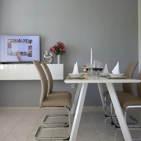 Scenic In Near Sea Casa vacanze