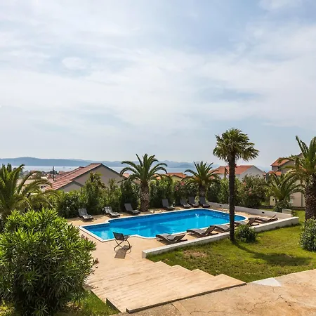 Scenic In Near Sea Bibinje